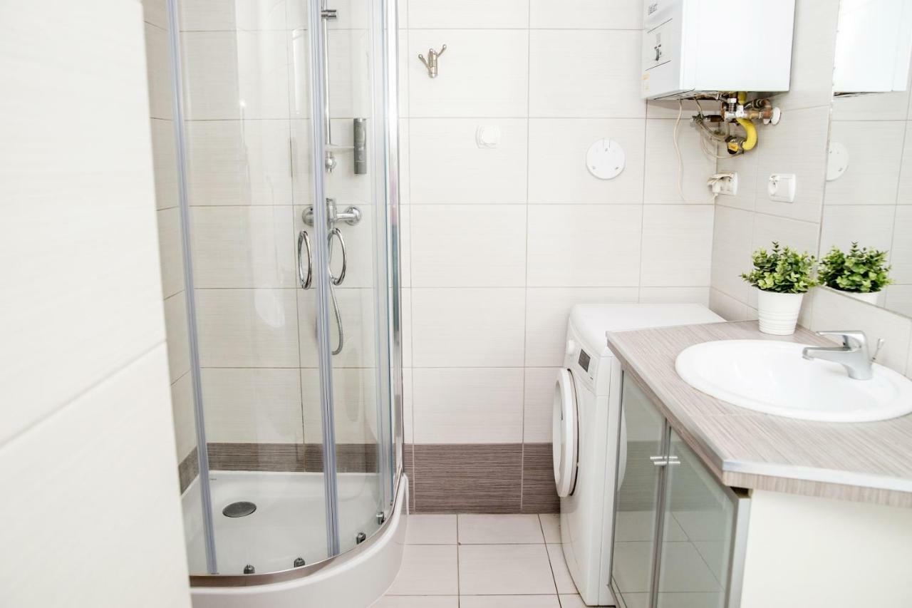 קרקוב Red Kurka Apartments מראה חיצוני תמונה