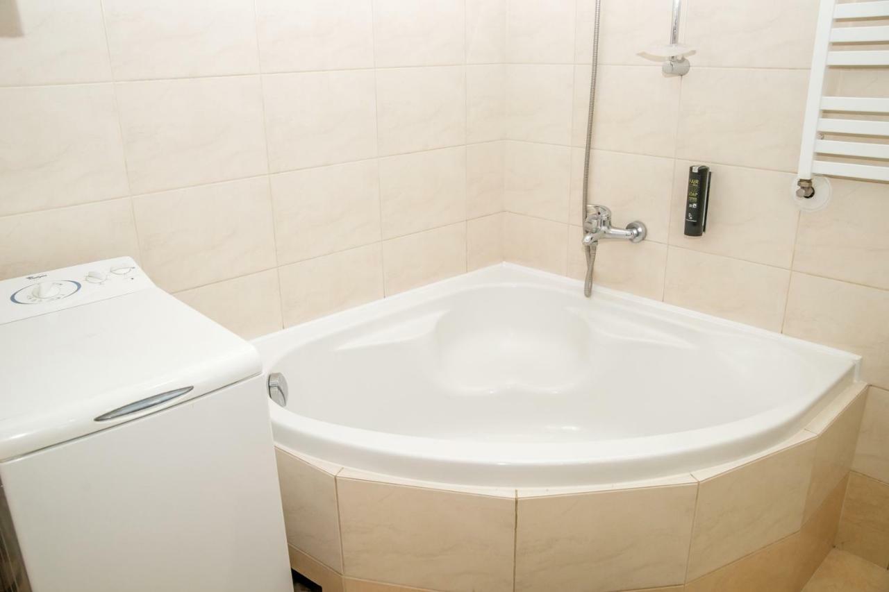 קרקוב Red Kurka Apartments מראה חיצוני תמונה